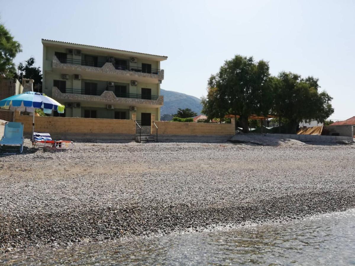 Olea Apartments Xylokastro Eksteriør billede